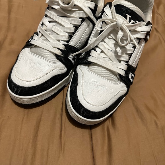 9.5 - Picture 3 of 3